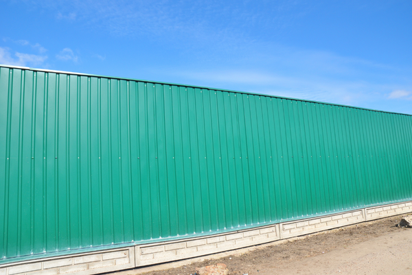 green colorbond fence for protection