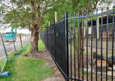 aluminum tubular security fence